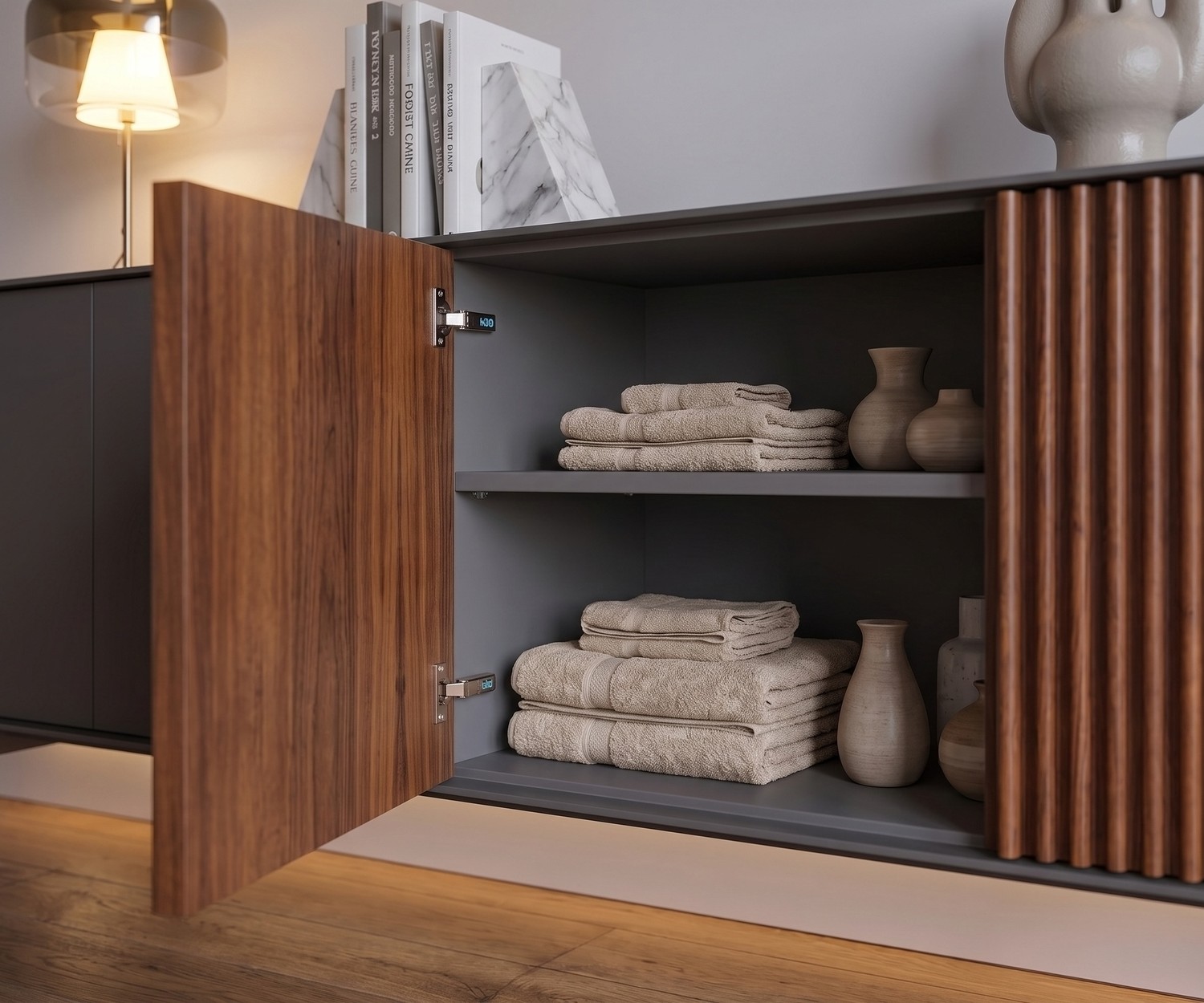 Buffet design al2 ka-bera 003 B ouvert, meuble de rangement en bois moderne avec serviettes et éclairage LED.