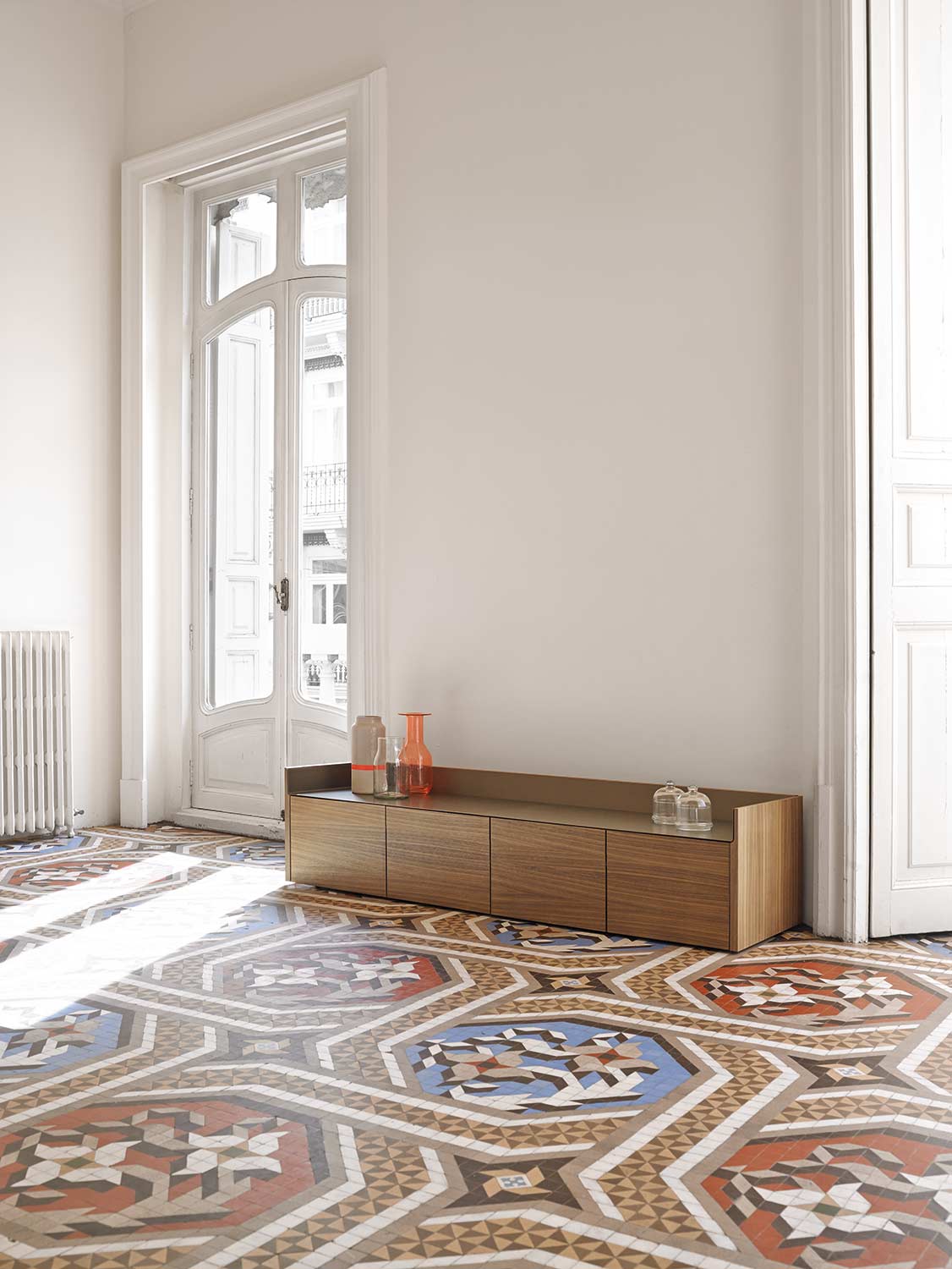 Punt Sideboard Stockholm sol en noyer Punt Sideboard Stockholm sol en noyer