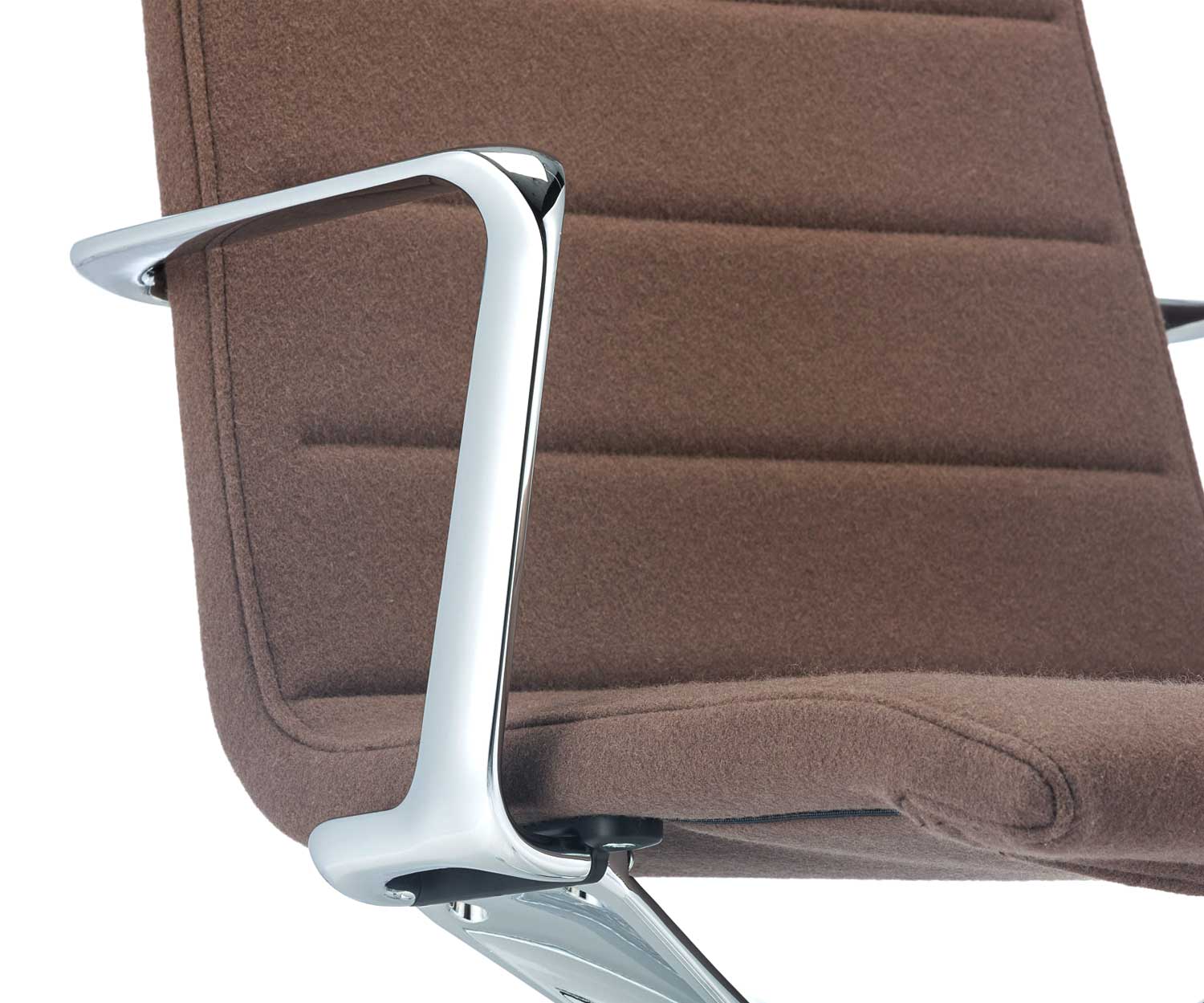 ICF Valea Lounge Chaise de bureau design rembourrage doux brun ICF Valea Lounge Chaise de bureau design rembourrage doux brun