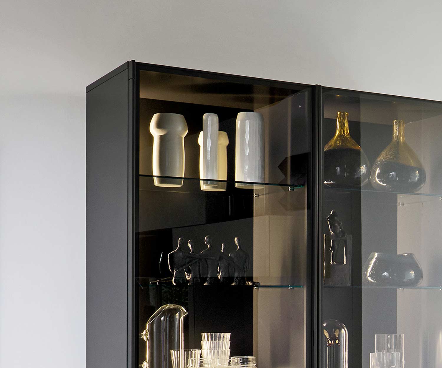 Livitalia Scrigno Design vitrine en verre teinté brun Livitalia Scrigno Design vitrine en verre teinté brun