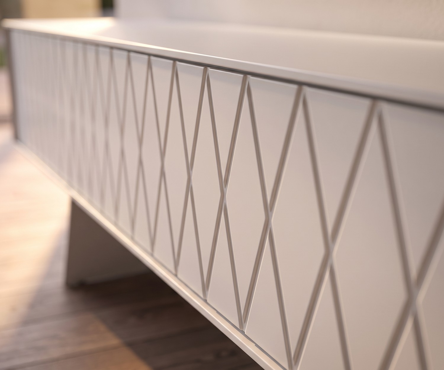 Meuble TV lowboard al2 e-klipse 008 avec motif losange Meuble TV lowboard al2 e-klipse 008 pour salon, façade blanc mat moderne avec motif de losanges, style minimaliste.