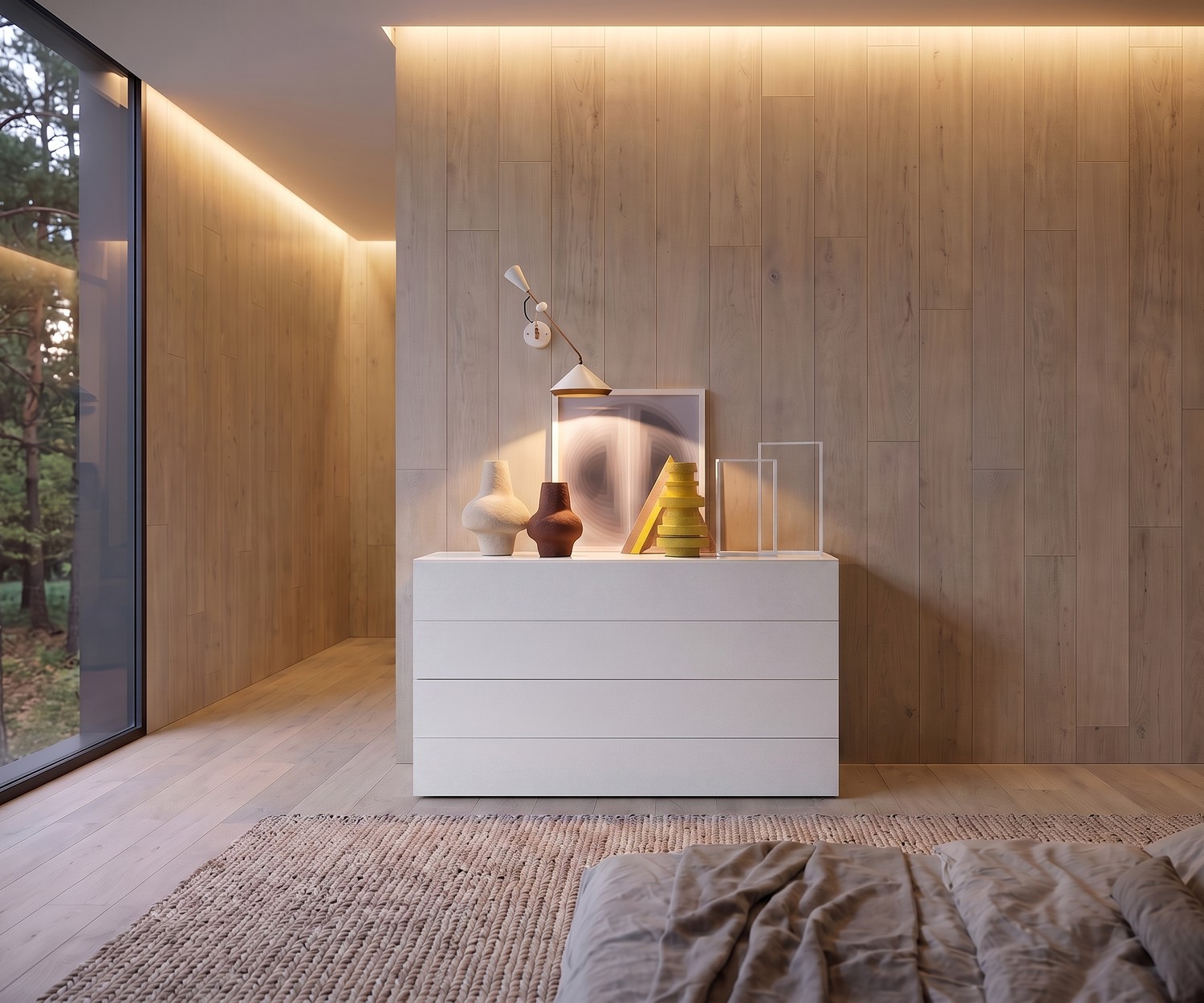 Commode Novamobili Easy à 4 tiroirs pour la chambre, coloris blanc mat devant un revêtement mural en bois moderne.