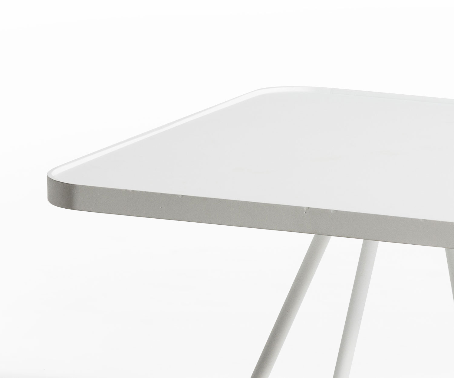 Oasiq Attol Aluminium Table d'appoint blanc 55x55x42cm Oasiq Attol Aluminium Table d'appoint blanc 55x55x42cm
