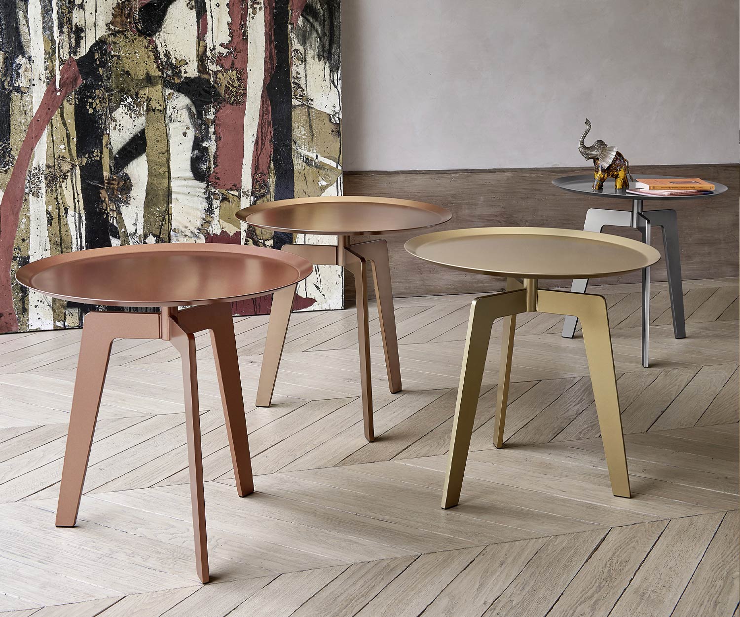 Exclusif Livitalia Lotus Design Table d'appoint 3 pieds Exclusif Livitalia Lotus Design Table d'appoint 3 pieds