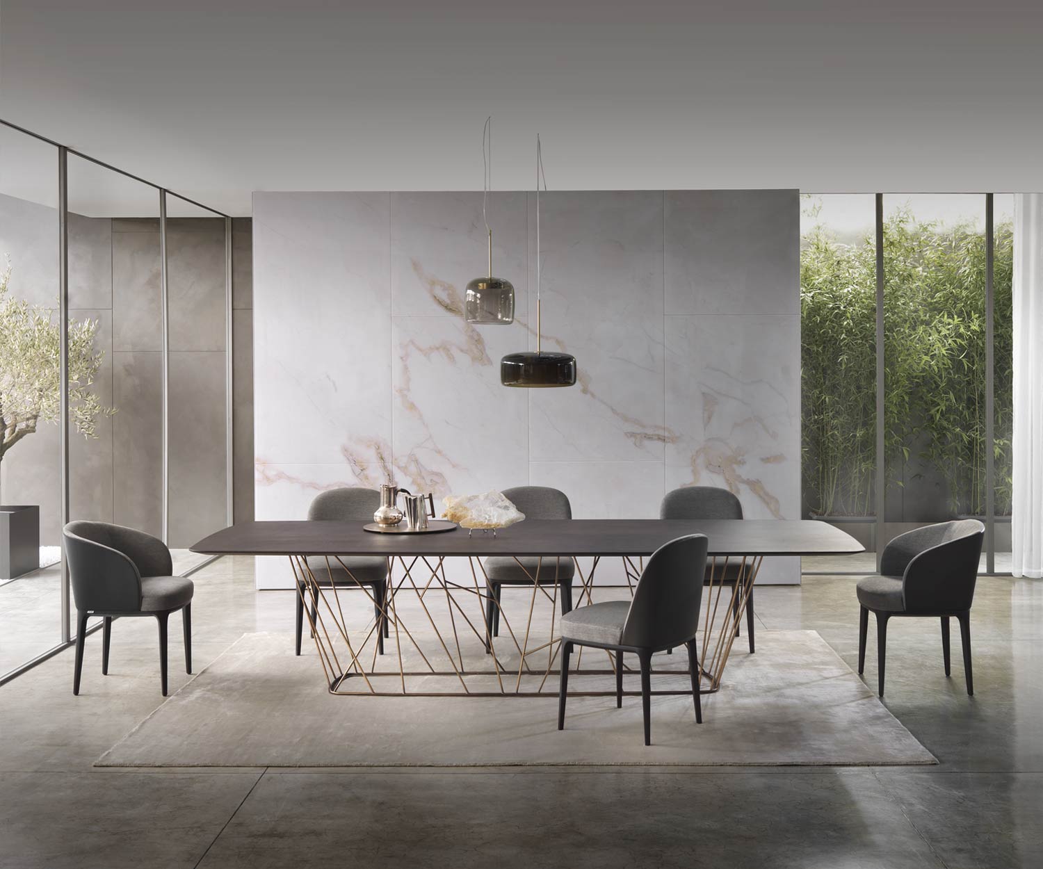 Fauteuil design haut de gamme Paris de Marelli à la table de conférence Fauteuil design haut de gamme Paris de Marelli à la table de conférence