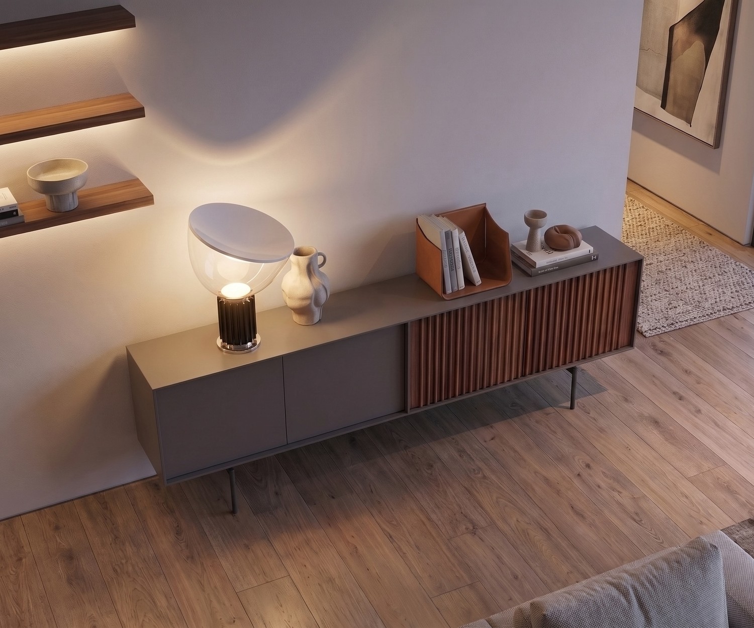 Buffet design al2 ka-bera 003 B dans un salon moderne, avec portes laquées gris mat, lattes en bois de noyer et pieds fins.