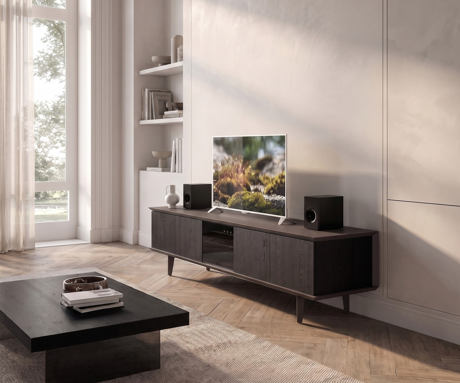 Meuble TV Lowboard Ozzio Brera en Noyer Meuble TV lowboard Ozzio Brera pour le salon. Meuble télé élégant en noyer avec porte central en verre fumé design.