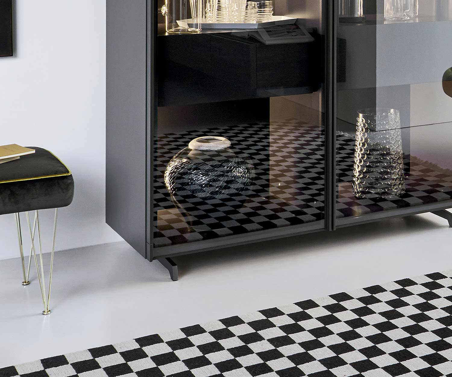 Livitalia Scrigno Design vitrine en verre avec pied Livitalia Scrigno Design vitrine en verre avec pied