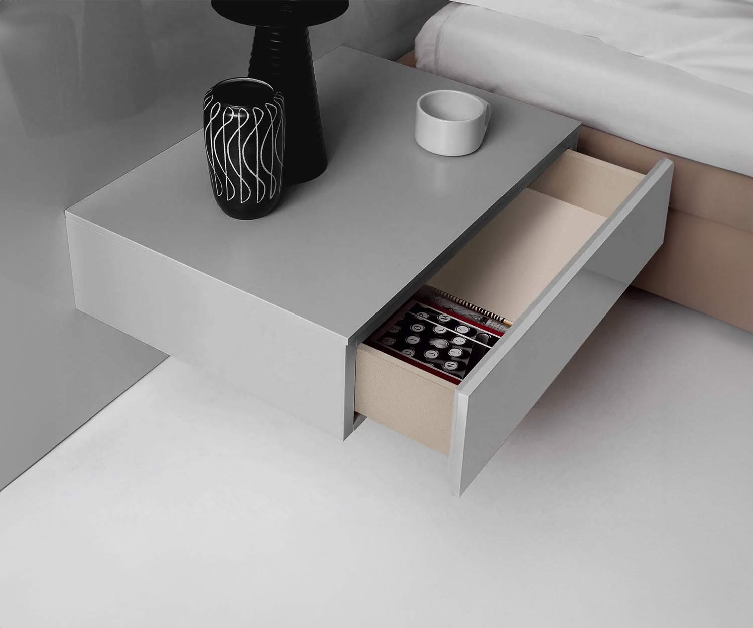 Novamobili Table de nuit Easy 1 tiroir Novamobili Table de nuit Easy 1 tiroir