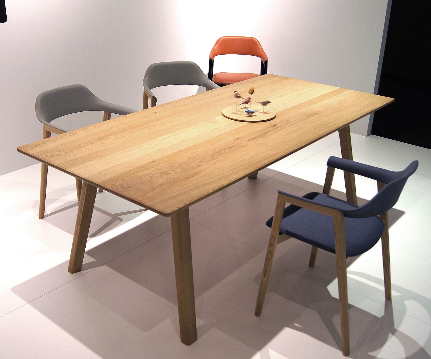 Conde House Ten Design table chêne plateau fixe Conde House Ten Design table chêne plateau fixe