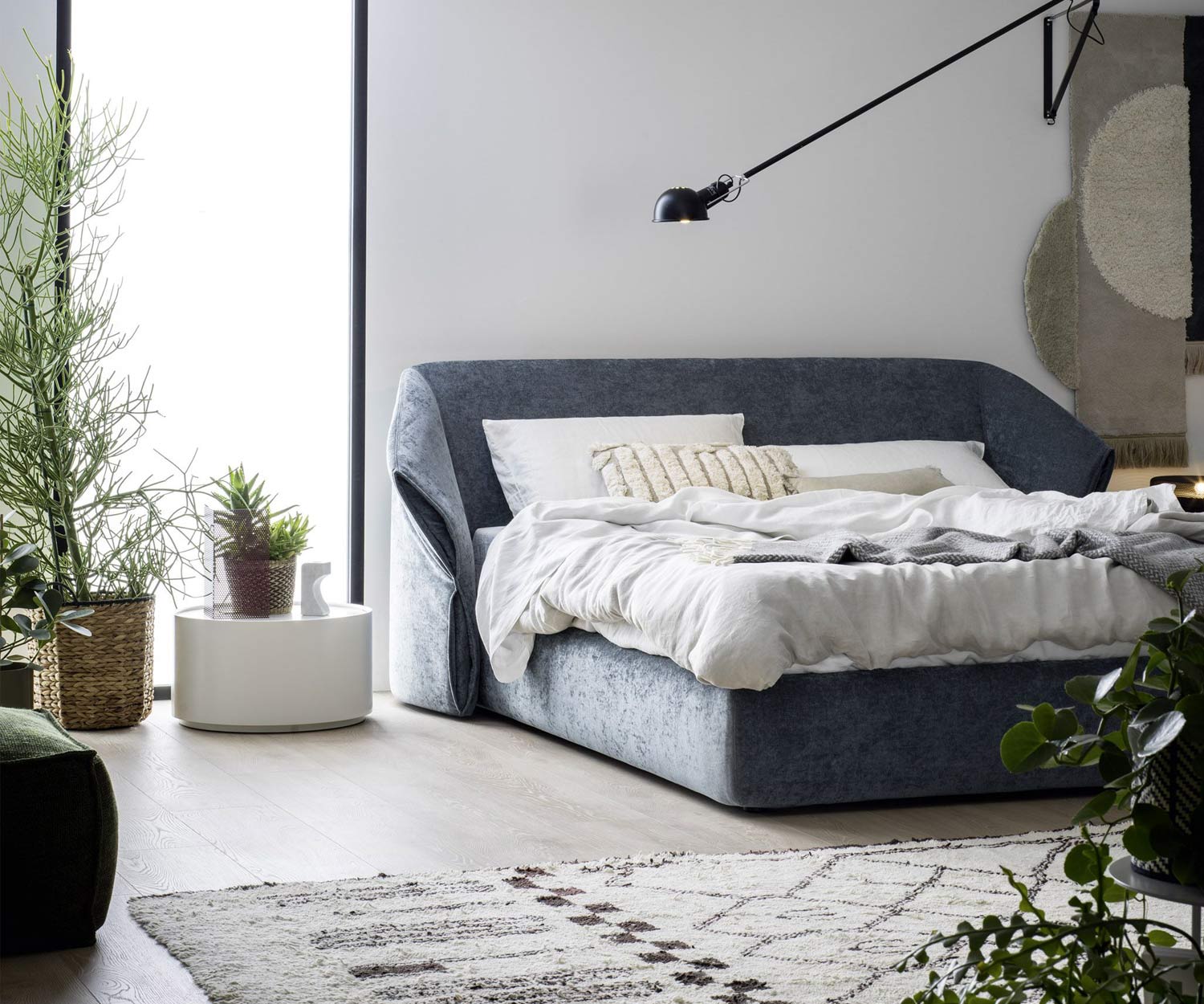 Novamobili Lit de haute qualité Hide avec coffre de lit et en gris Novamobili Lit de haute qualité Hide avec coffre de lit et en gris