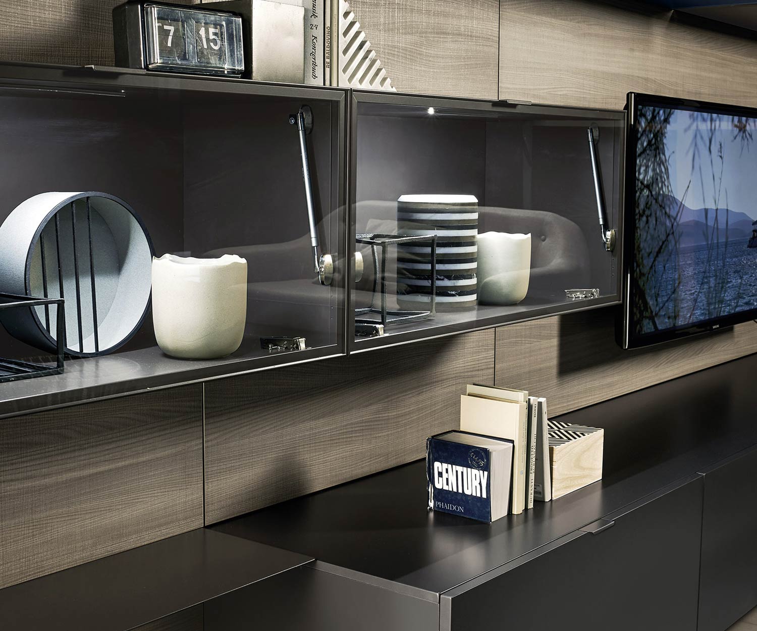 Livitalia Meuble-paroi moderne C36 avec panneau mural en orme Livitalia Meuble-paroi moderne C36 avec panneau mural en orme