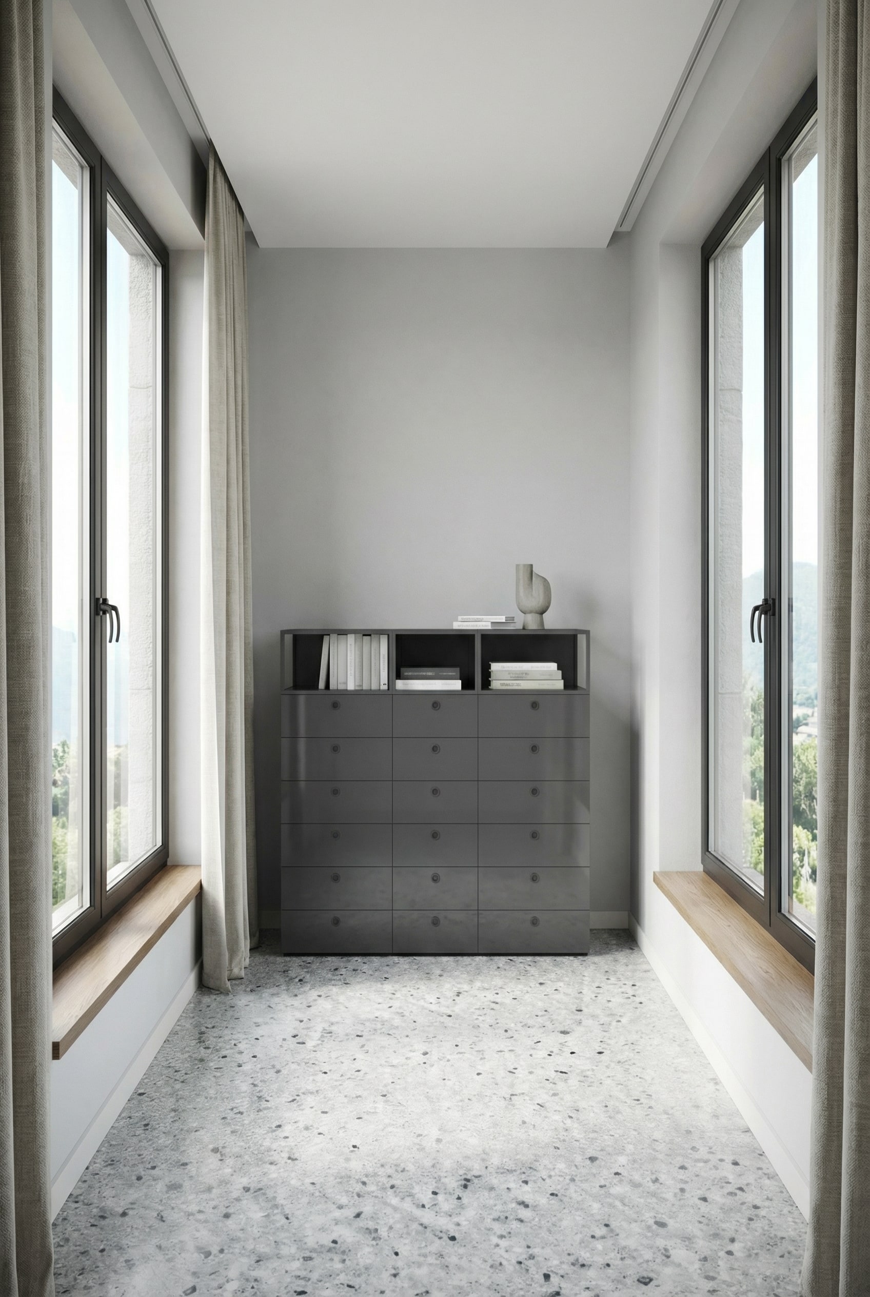Commode de designer &eacute;lanc&eacute;e et haute dans un couloir moderne avec beaucoup d'espace au sol.