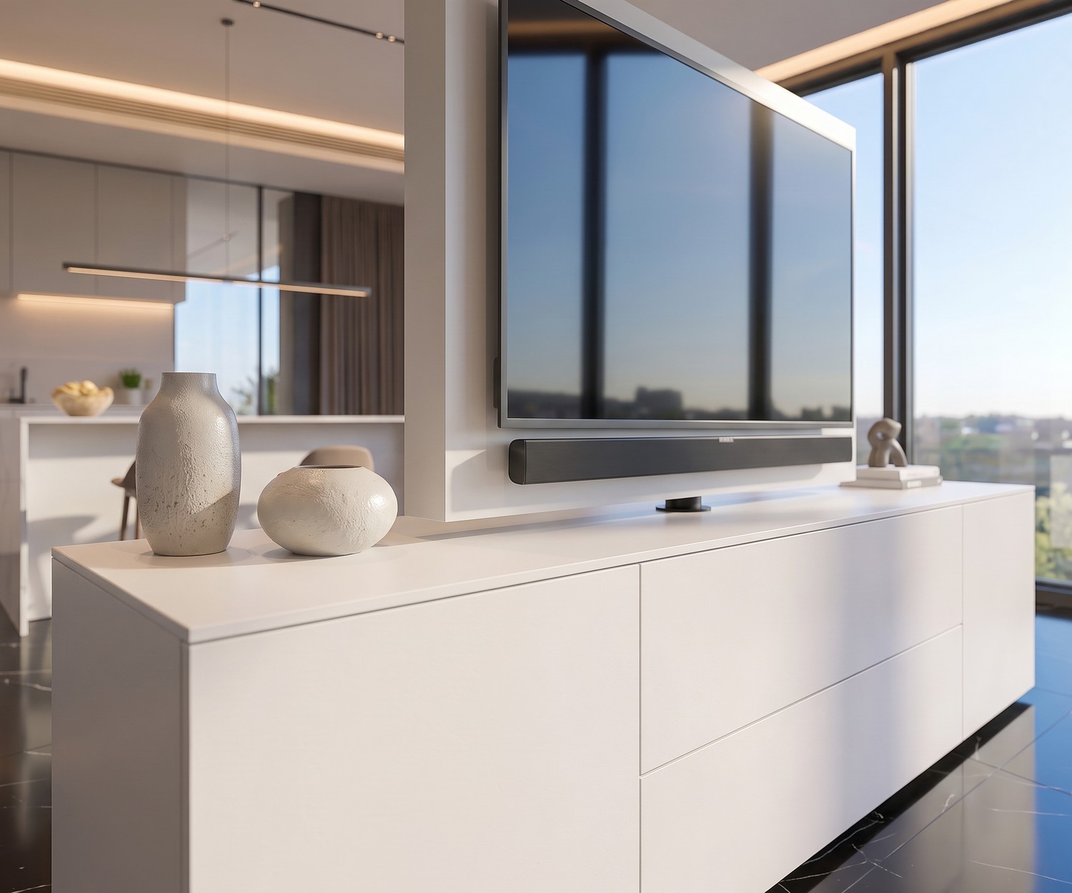 Buffet séparateur de pièce Livitalia Roto avec panneau TV rotatif Buffet séparateur de pièce Livitalia Roto avec panneau TV rotatif blanc mat dans un salon moderne.
