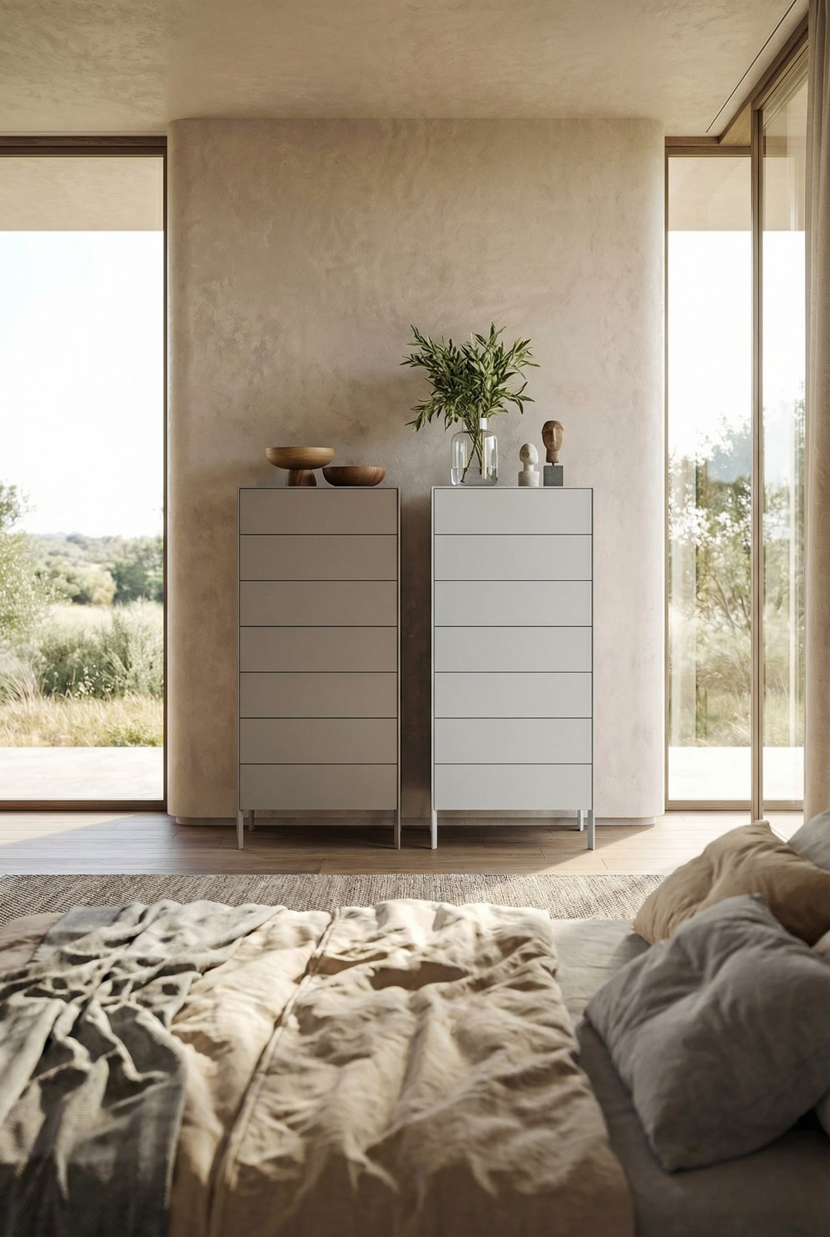 Commode haute Capo d&acute;Opera Another Day dans une chambre compacte mais luxueuse.