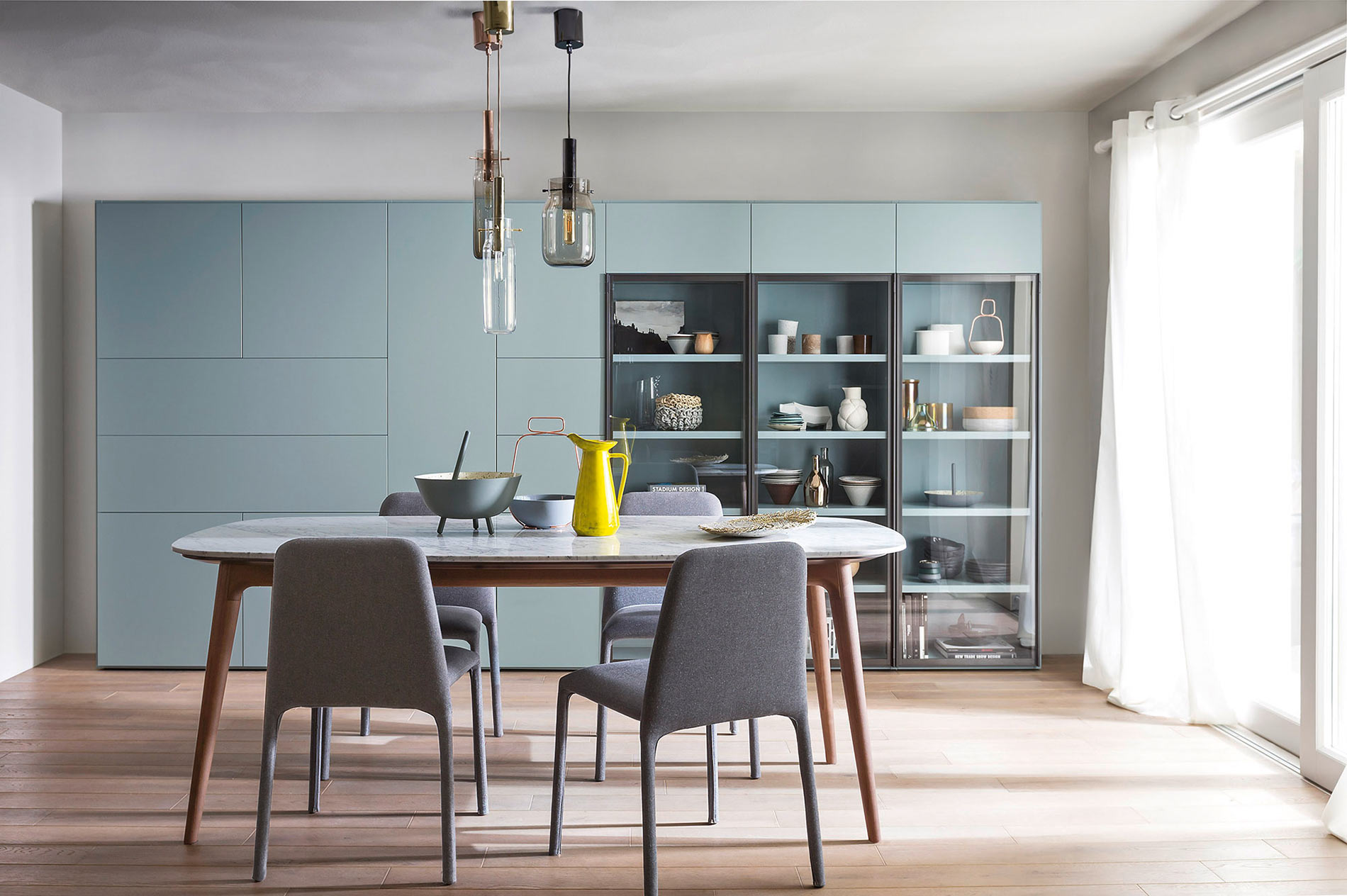 Novamobili Salle à manger design avec armoire et coin repas