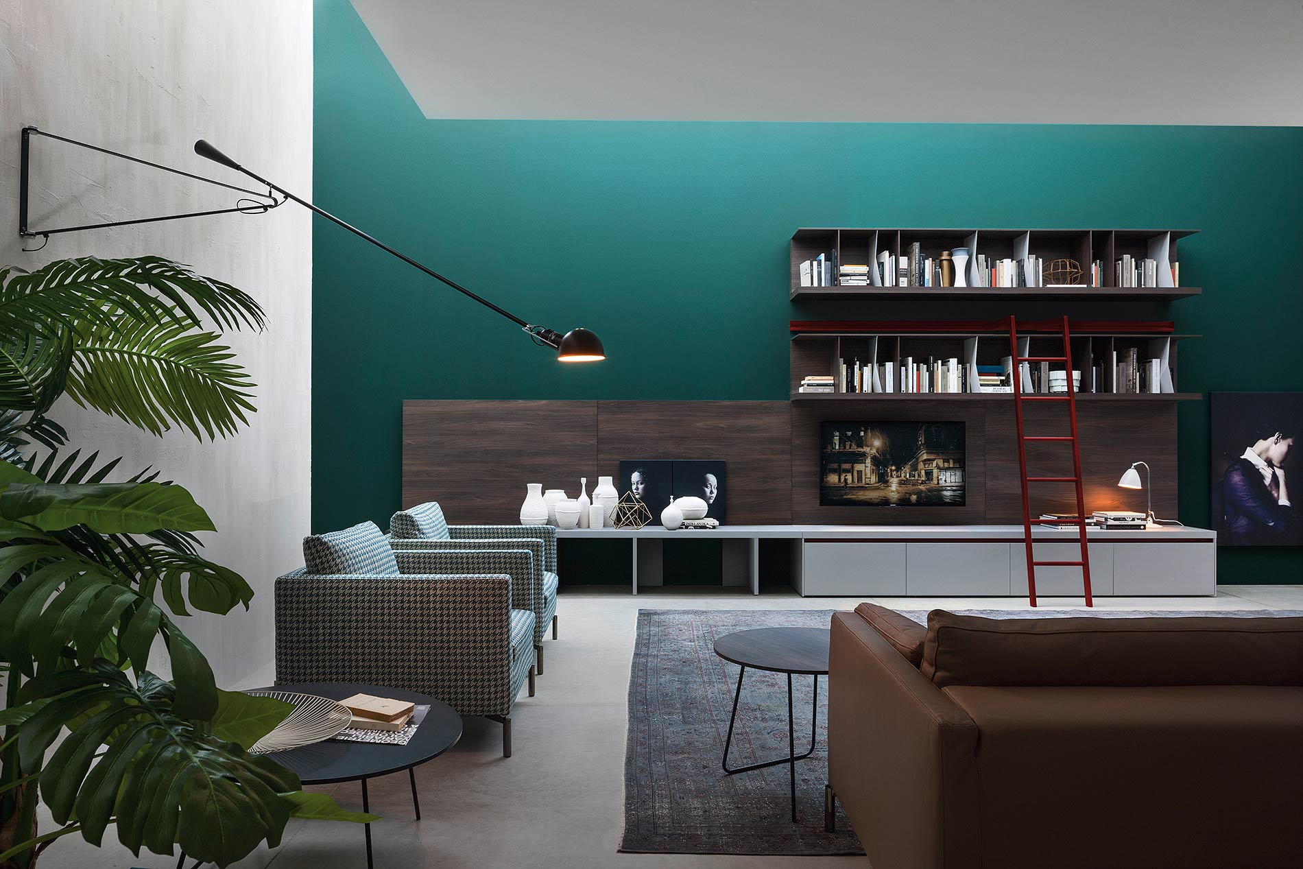 Salon design avec étagère à livres