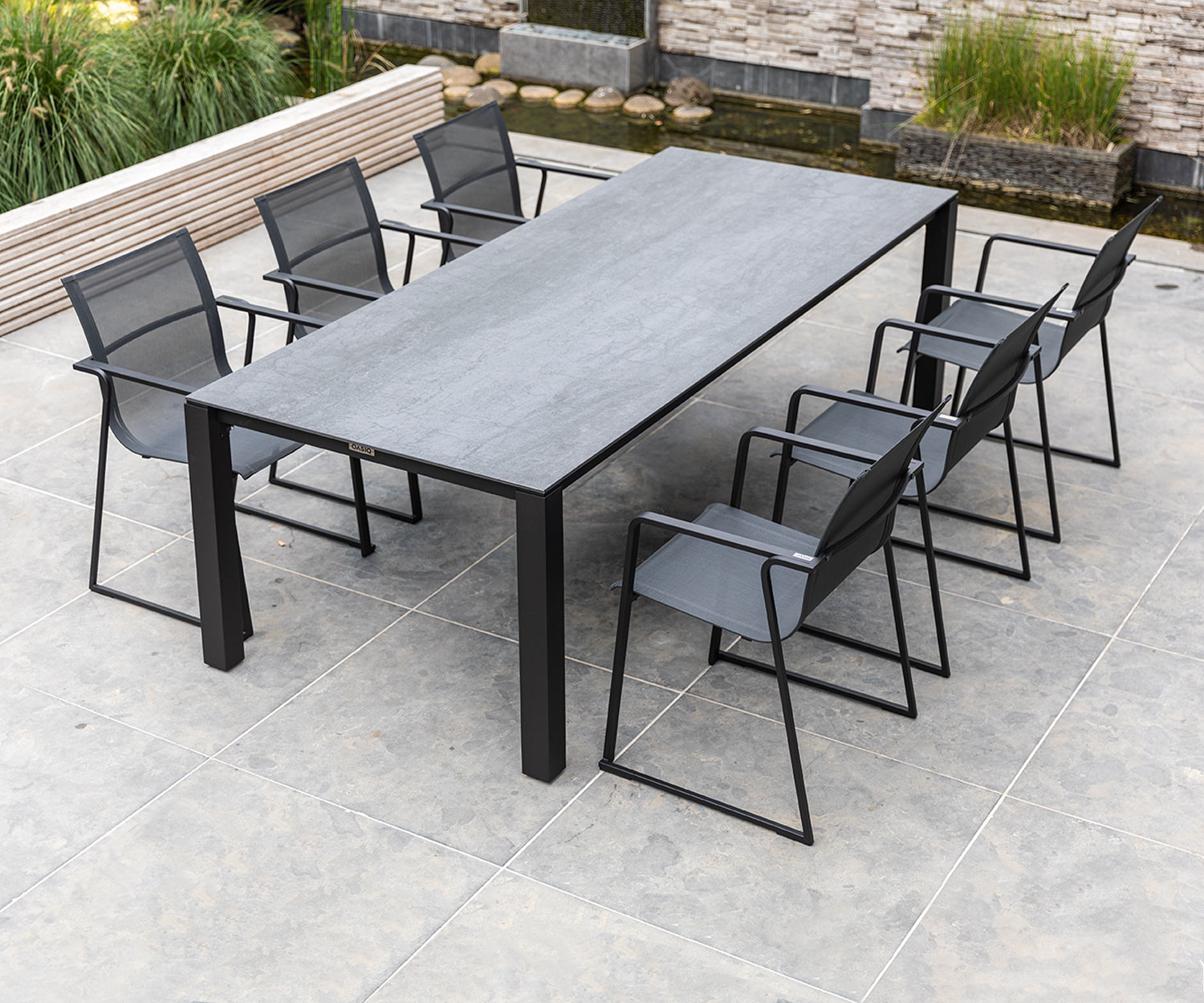 Moderne Oasiq Muze Chaise à accoudoirs design Anthracite Tissu gris Moderne Oasiq Muze Chaise à accoudoirs design Anthracite Tissu gris