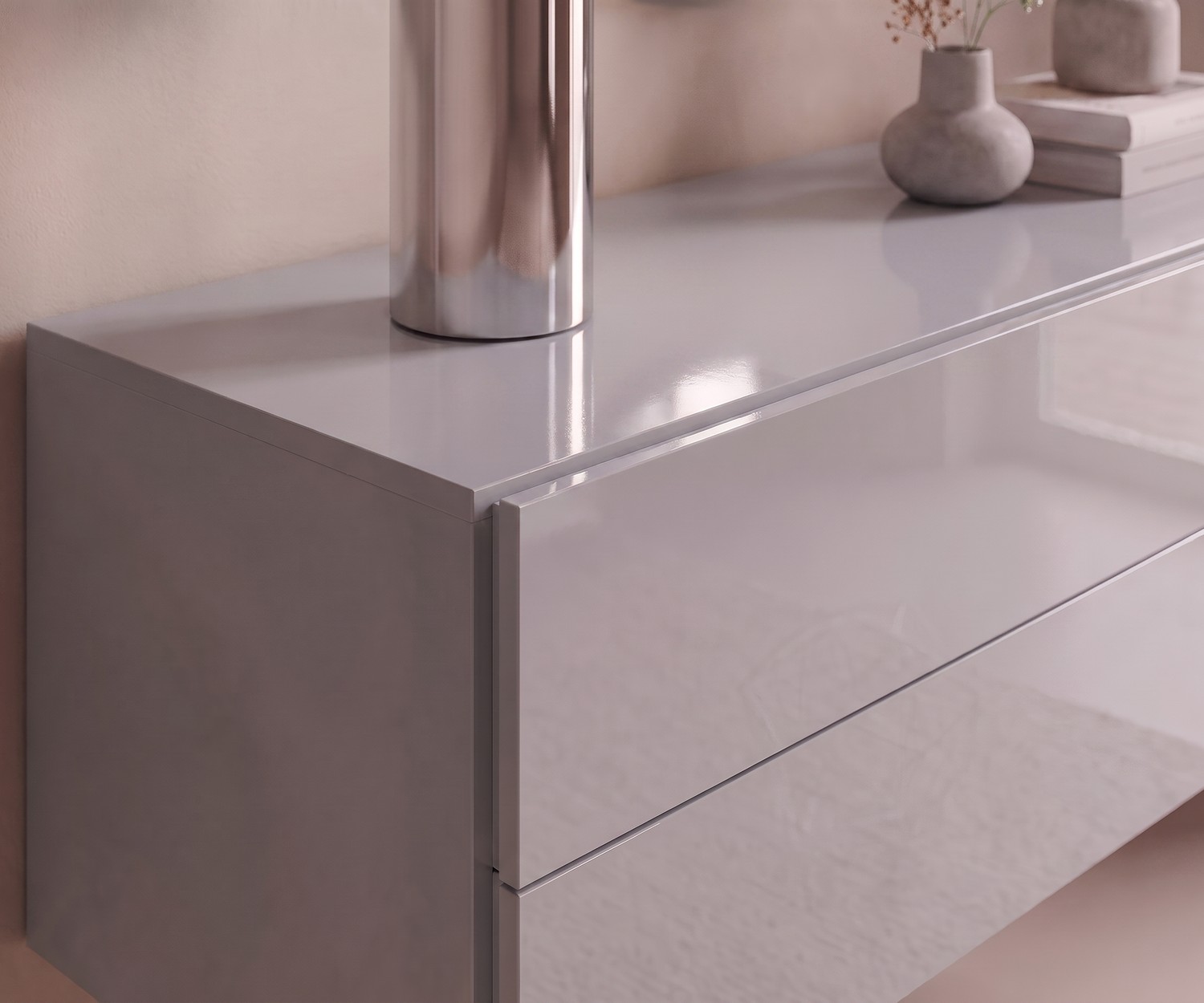 Commode suspendue Novamobili Easy gris clair Commode suspendue Easy pour le salon en gris clair brillant, buffet flottant moderne de Novamobili pour un rangement chic.