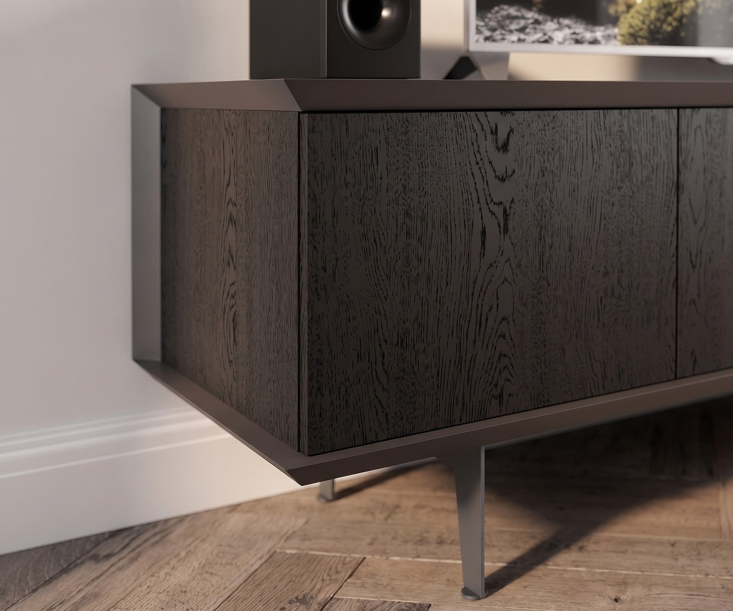 Meuble TV Lowboard Ozzio Brera Chêne Noir Meuble TV lowboard Ozzio Brera en chêne noir carbone avec piètement en métal pour salon contemporain haut de gamme.
